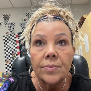 Meet your Posher, Deeanna